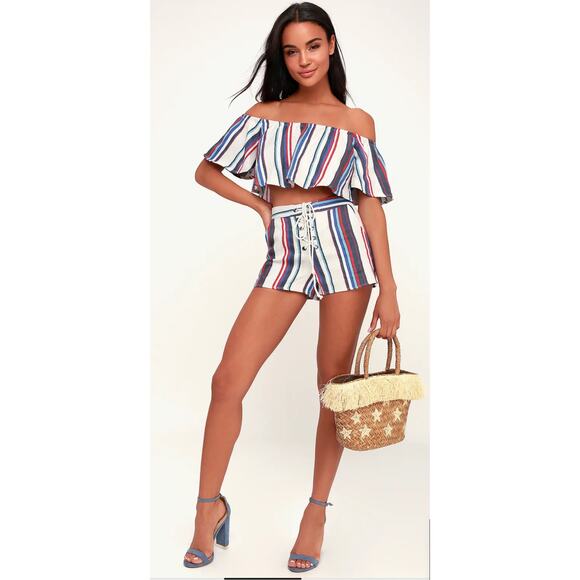 Lost and Wander two-piece matching set with‎ lace up shorts and top - Picture 1 of 4